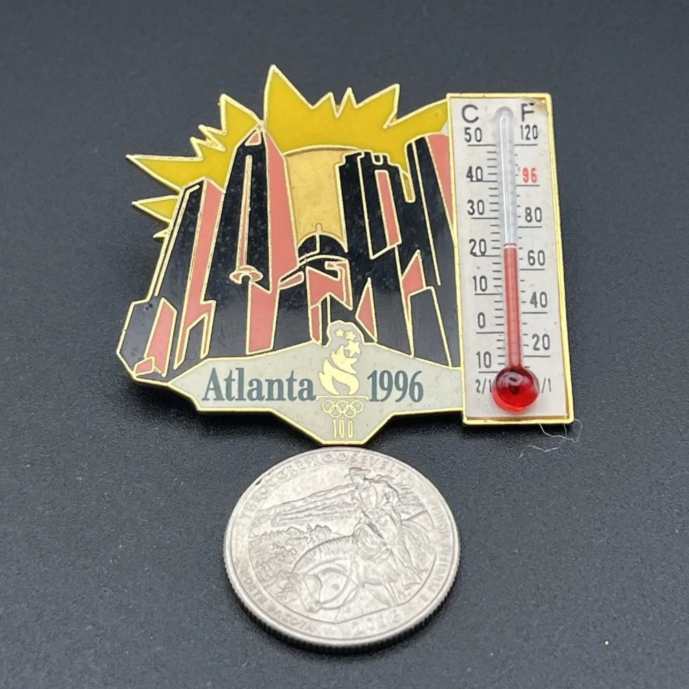 Vintage 1996 Atlanta‎ Olympics Cityscape Thermometer Lapel Hat Pin